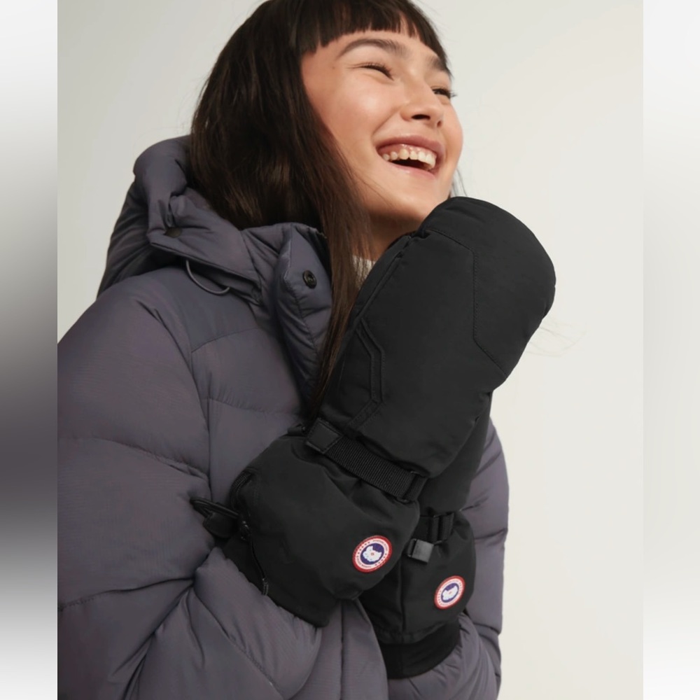 Canada Goose - XS Women’s Arctic Down Waterproof Mitts - Mittens / Gloves